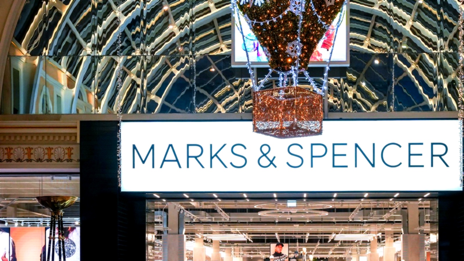 <br>M&S میگوید دادههای مشتریان در حمله سایبری سرقت شده، بازنشانی رمز عبور را اجباری کرده<br>